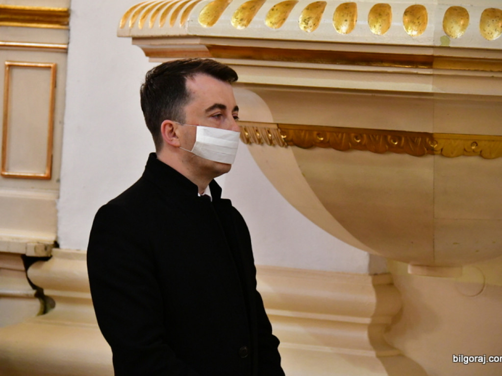 Poseł Beata Strzałka i przedstawiciele władz powiatu biłgorajskiego, uczcili 229. rocznicę uchwalenia Konstytucji 3 Maja (FOTO)