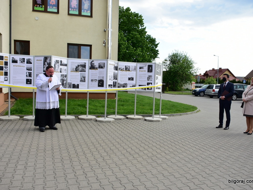 Wystawa na setną rocznicę urodzin Papieża Polaka (FOTO)