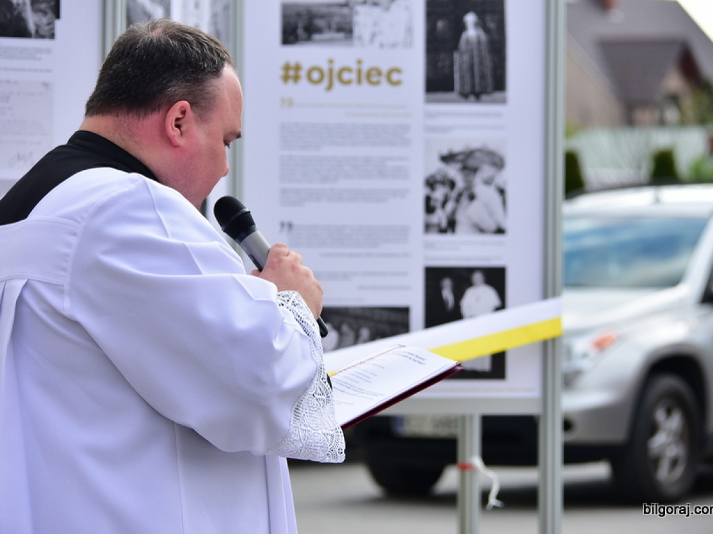 Wystawa na setną rocznicę urodzin Papieża Polaka (FOTO)