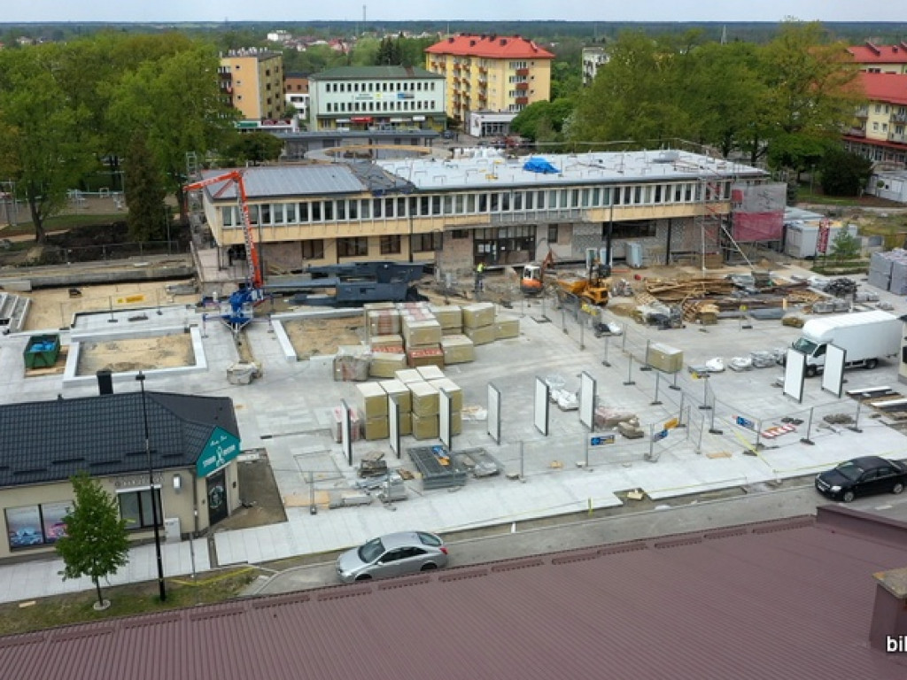 Rewitalizacja Placu Wolności w Biłgoraju. Film i zdjęcia z lotu ptaka (FOTO, VIDEO)