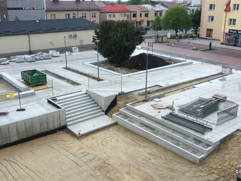 Rewitalizacja Placu Wolności w Biłgoraju. Film i zdjęcia z lotu ptaka (FOTO, VIDEO)
