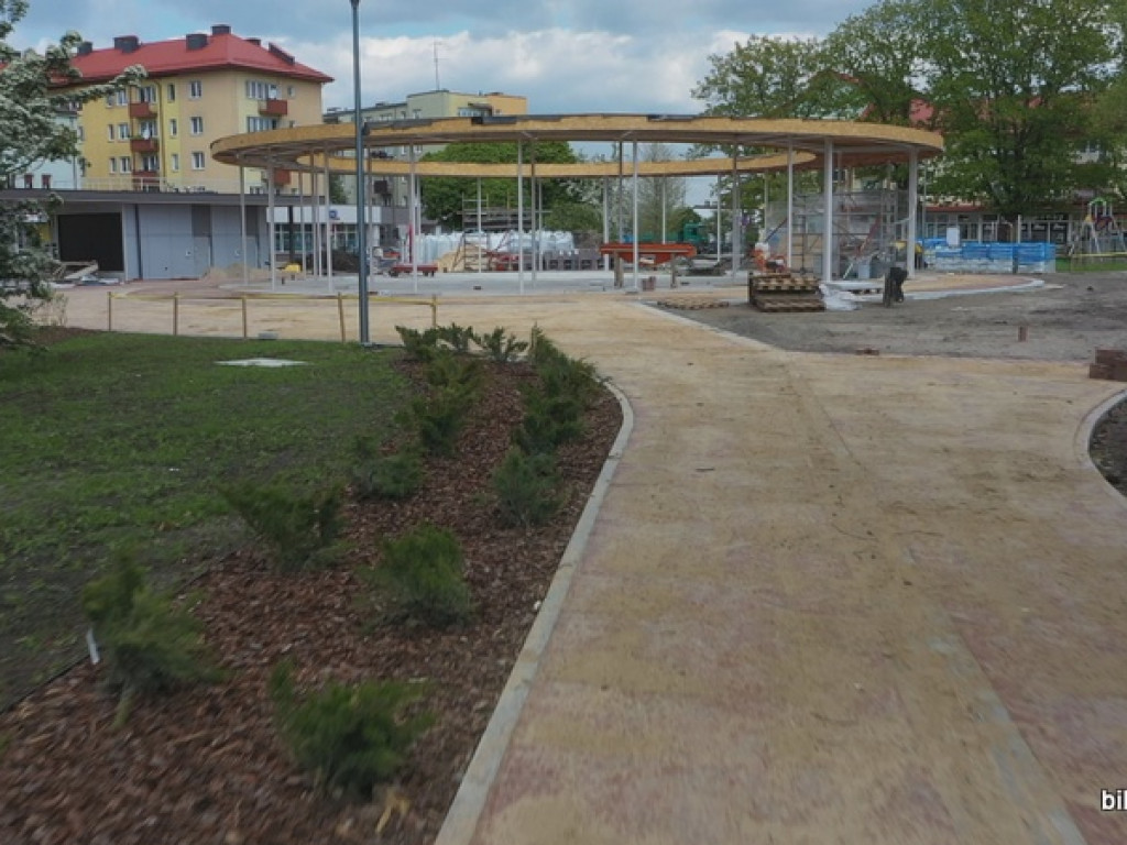 Rewitalizacja Placu Wolności w Biłgoraju. Film i zdjęcia z lotu ptaka (FOTO, VIDEO)