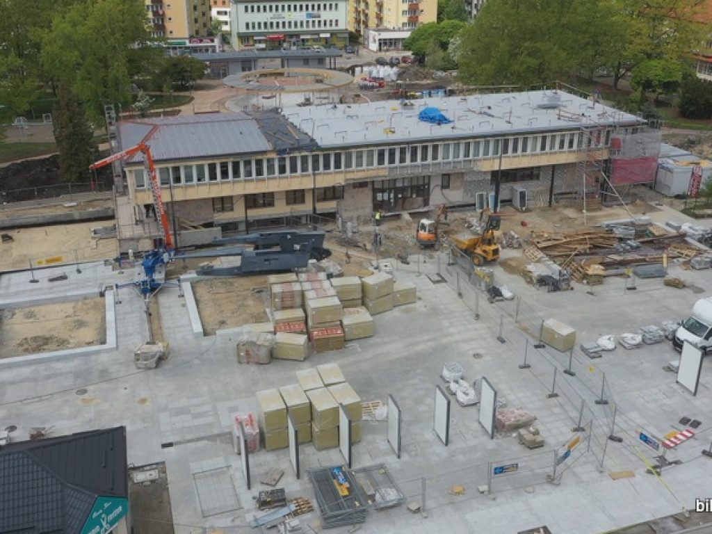 Rewitalizacja Placu Wolności w Biłgoraju. Film i zdjęcia z lotu ptaka (FOTO, VIDEO)
