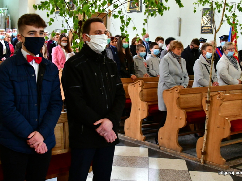 W Łukowej odsłonięto pomnik świętego Jana Pawła II (FOTO)