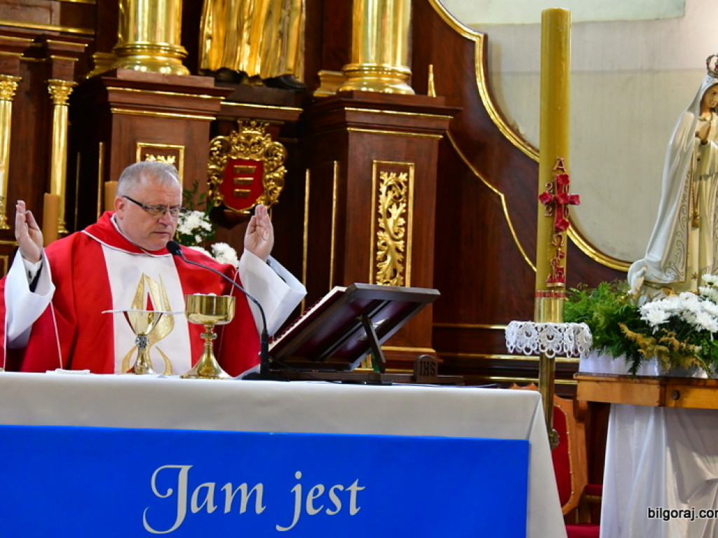 W Łukowej odsłonięto pomnik świętego Jana Pawła II (FOTO)