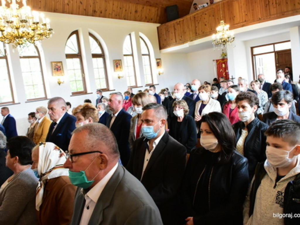 Zniesiono limity wiernych. Kościoły wypełniły się modlącymi (FOTO)