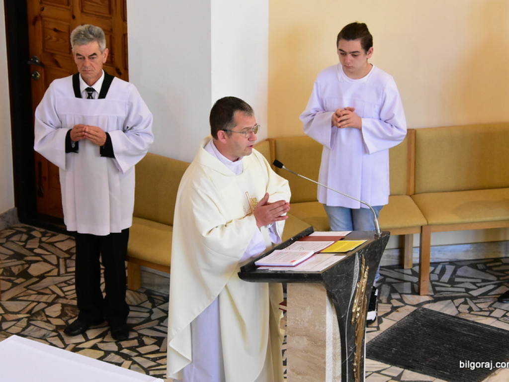 W Starym Bidaczowie odsłonięto pomnik Stefana Kardynała Wyszyńskiego (FOTO)