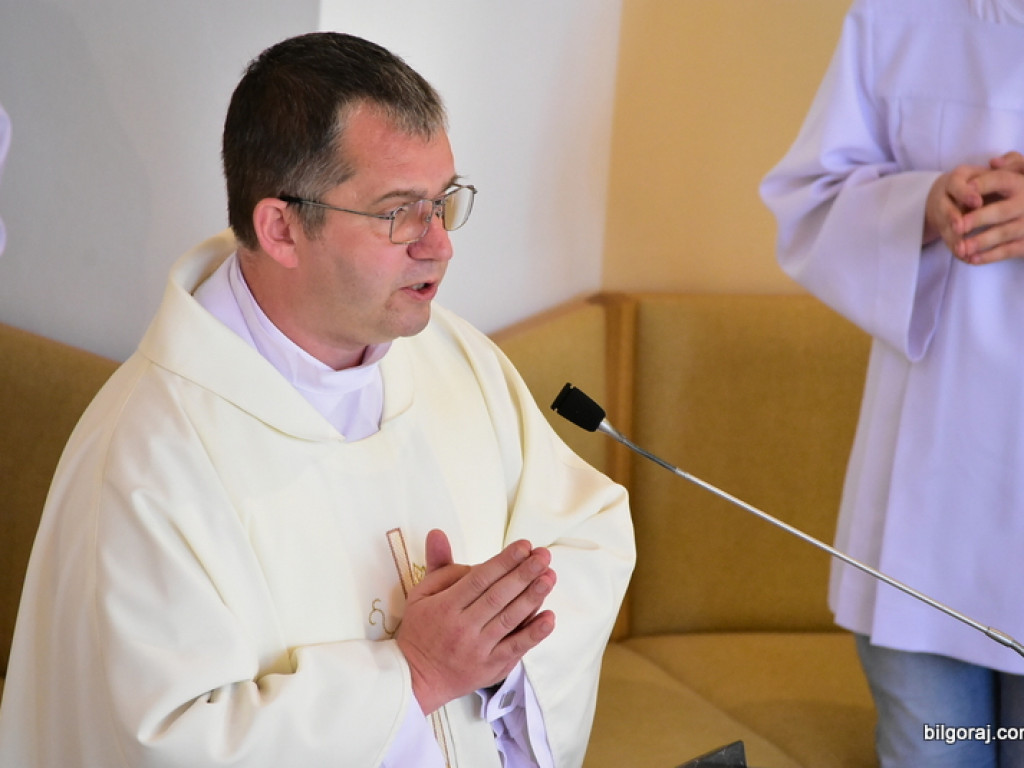 W Starym Bidaczowie odsłonięto pomnik Stefana Kardynała Wyszyńskiego (FOTO)