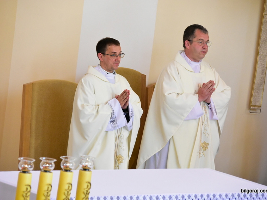 W Starym Bidaczowie odsłonięto pomnik Stefana Kardynała Wyszyńskiego (FOTO)