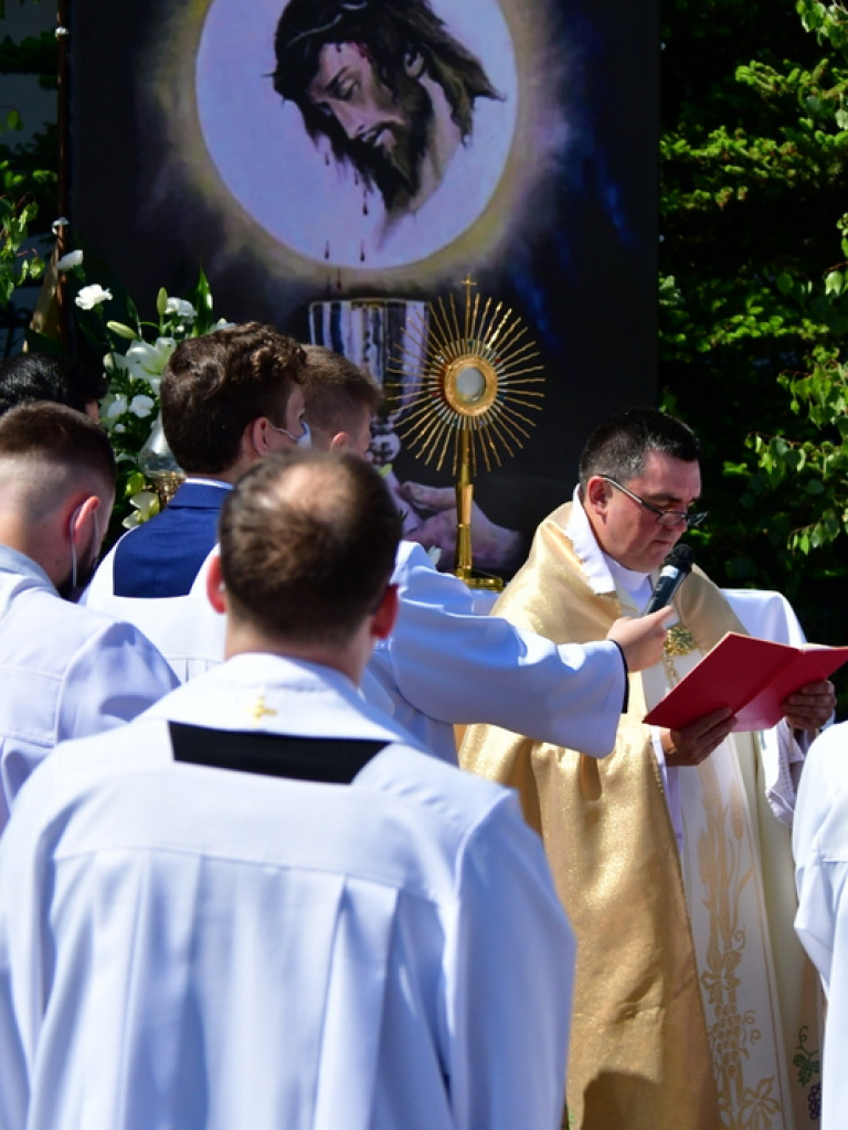 Najświętsze Ciało i Krew (FOTO)