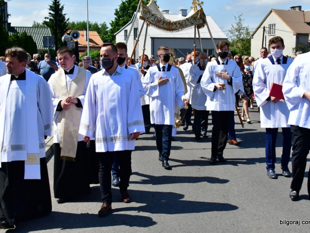 Najświętsze Ciało i Krew (FOTO)