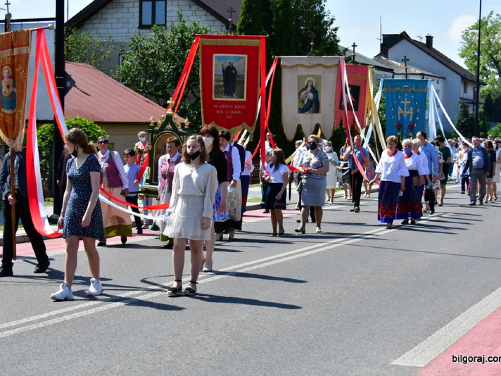 Najświętsze Ciało i Krew (FOTO)