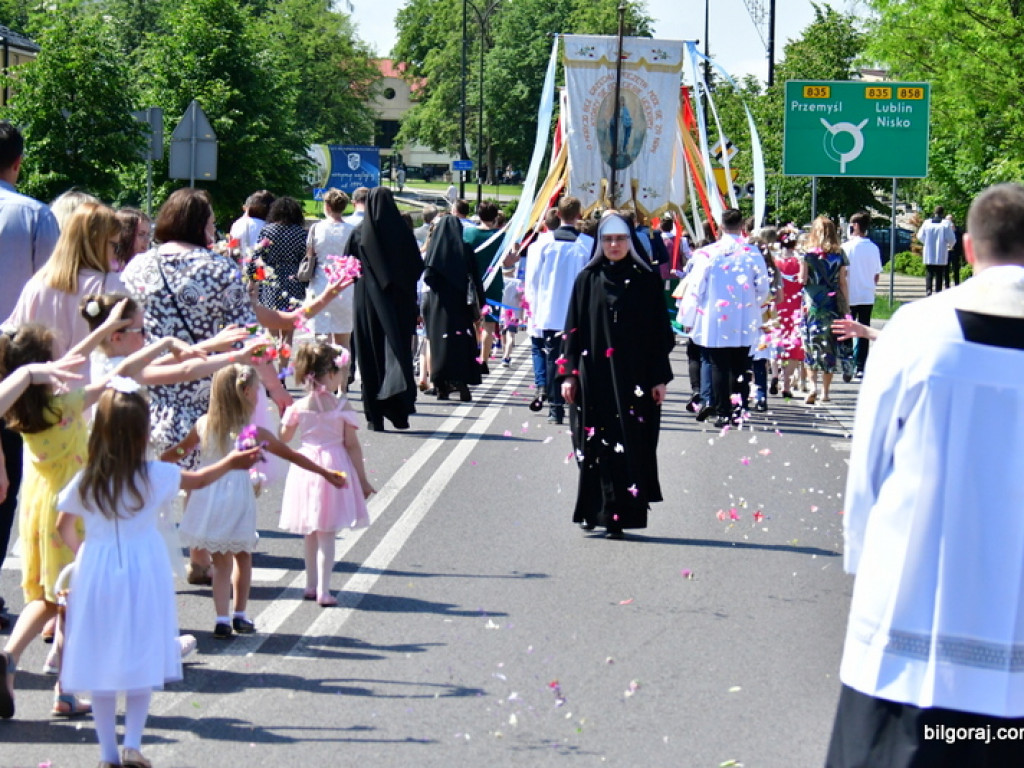 Najświętsze Ciało i Krew (FOTO)