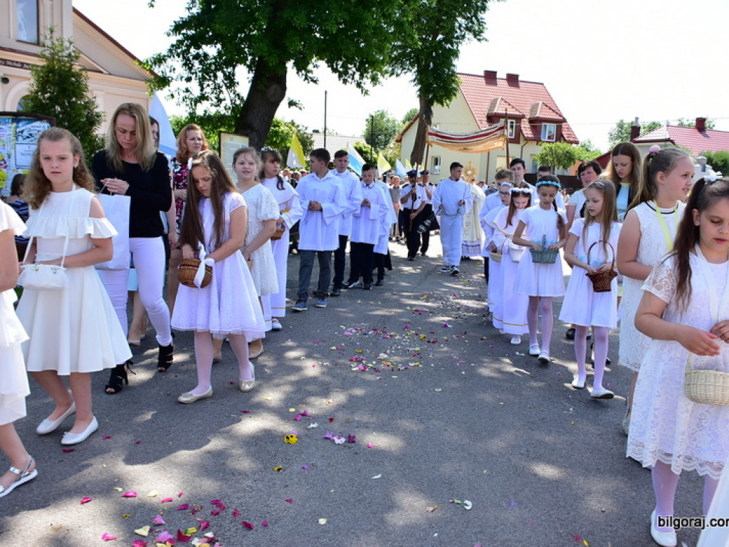 Najświętsze Ciało i Krew (FOTO)