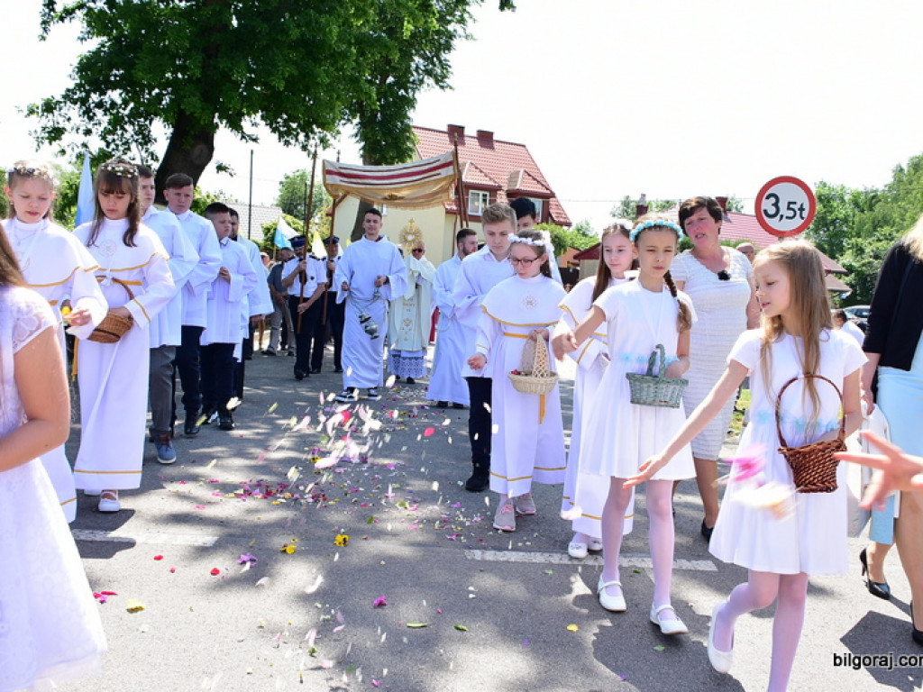 Najświętsze Ciało i Krew (FOTO)