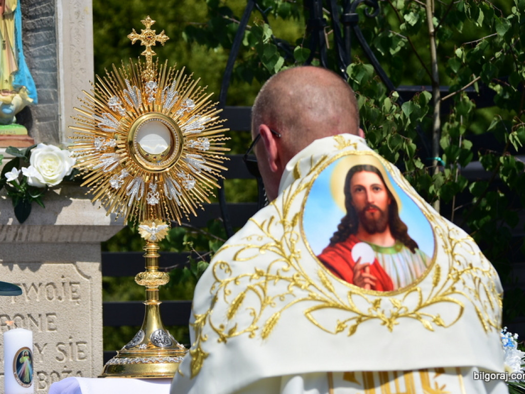 Najświętsze Ciało i Krew (FOTO)