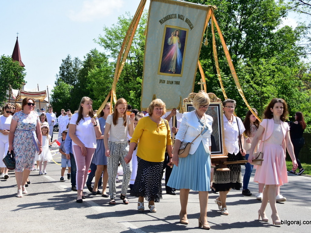 Najświętsze Ciało i Krew (FOTO)