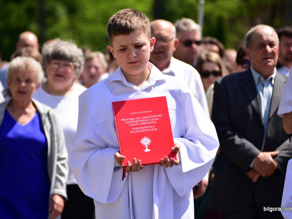 Najświętsze Ciało i Krew (FOTO)