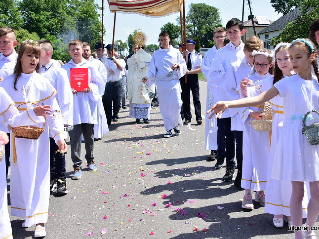 Najświętsze Ciało i Krew (FOTO)