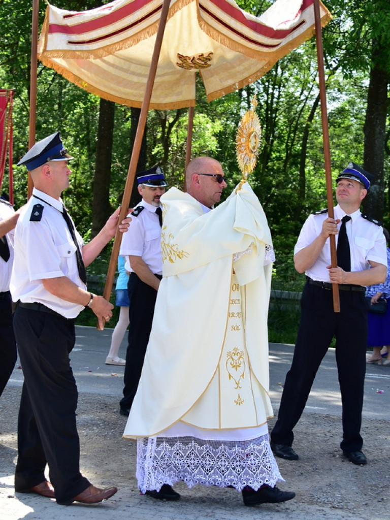Najświętsze Ciało i Krew (FOTO)