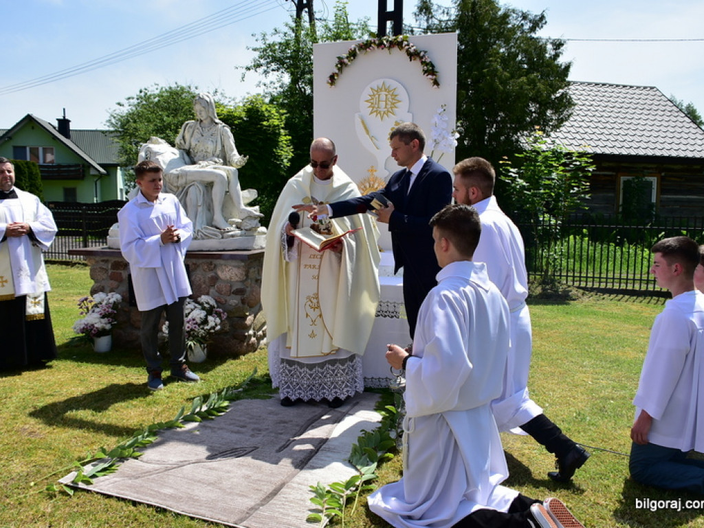 Najświętsze Ciało i Krew (FOTO)