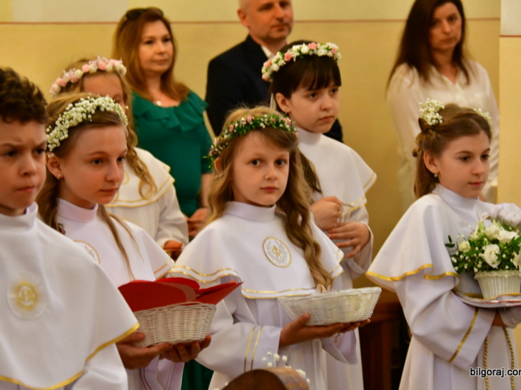 Ruszyły I Komunie święte (FOTO)