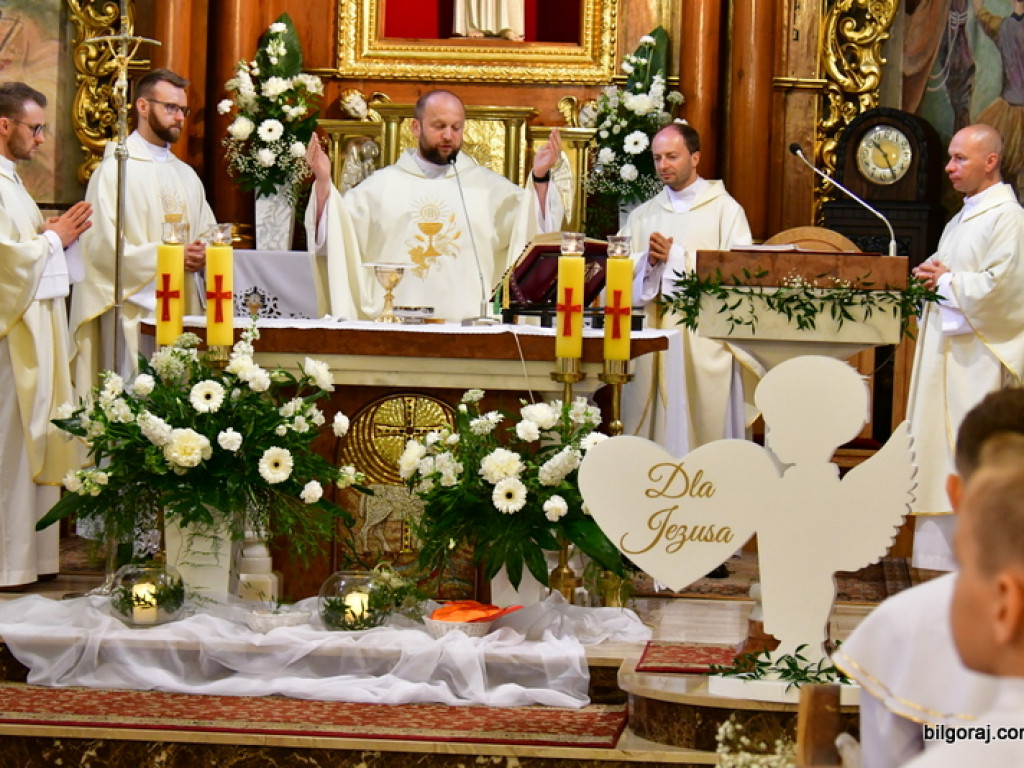 Ruszyły I Komunie święte (FOTO)
