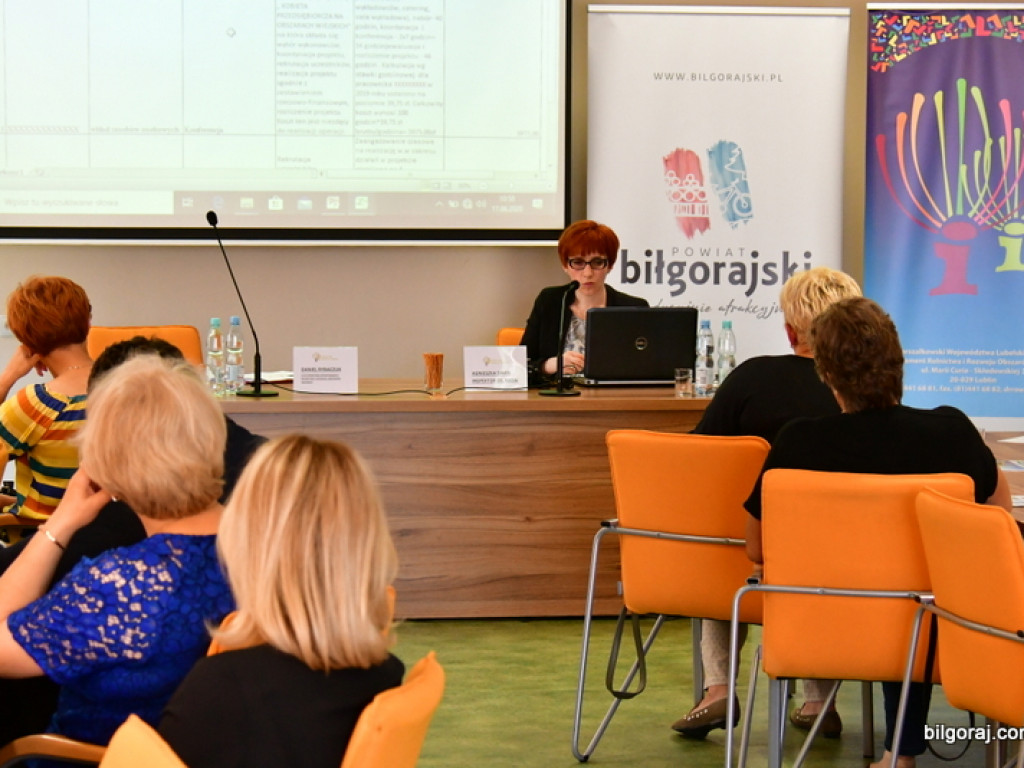 Spotkanie Kół Gospodyń Wiejskich w ramach działalności i promocji Krajowej Sieci Obszarów Wiejskich (FOTO)