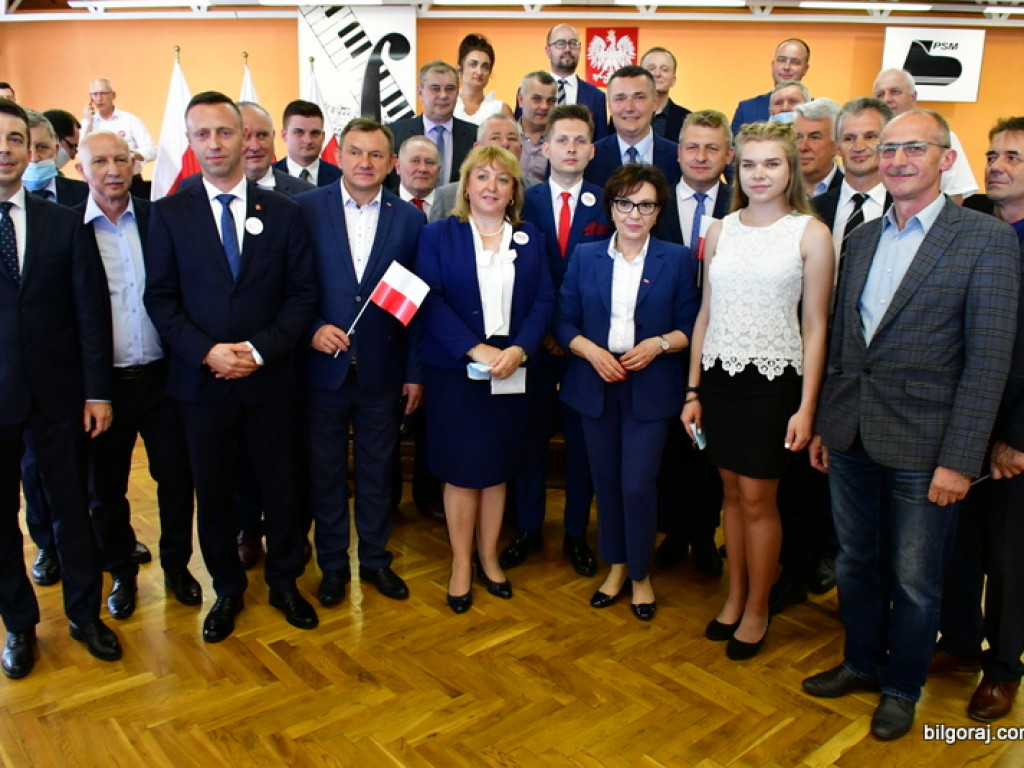 Marszałek Elżbieta Witek w Biłgoraju: Postawiliśmy na równomierny rozwój (FOTO, VIDEO)