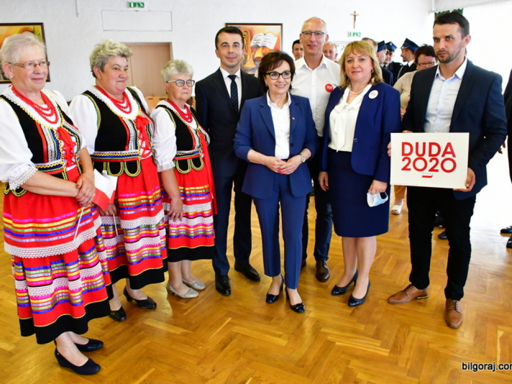 Marszałek Elżbieta Witek w Biłgoraju: Postawiliśmy na równomierny rozwój (FOTO, VIDEO)