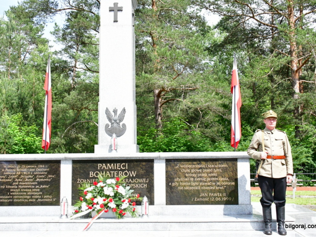 Przeszli śladami partyzantów w drodze krzyżowej (FOTO)