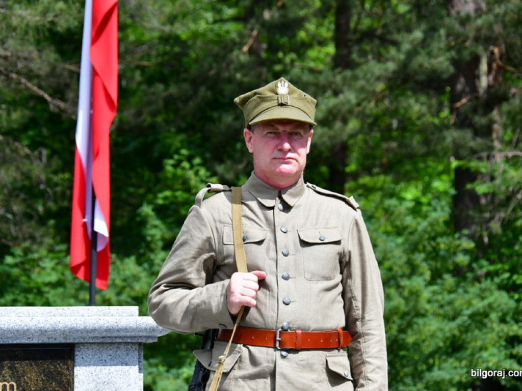 Przeszli śladami partyzantów w drodze krzyżowej (FOTO)