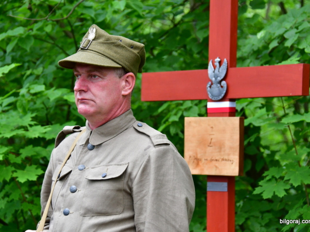 Przeszli śladami partyzantów w drodze krzyżowej (FOTO)