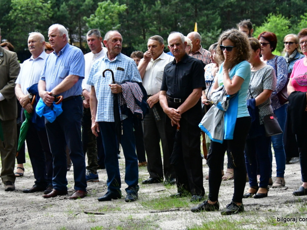 Przeszli śladami partyzantów w drodze krzyżowej (FOTO)