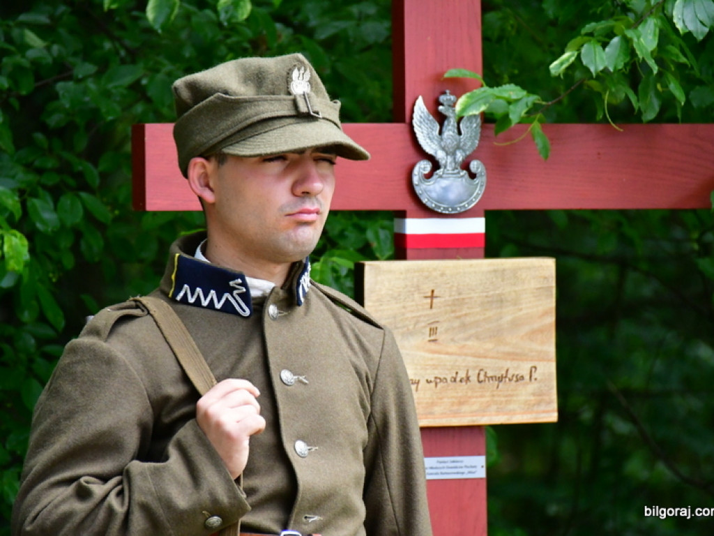 Przeszli śladami partyzantów w drodze krzyżowej (FOTO)