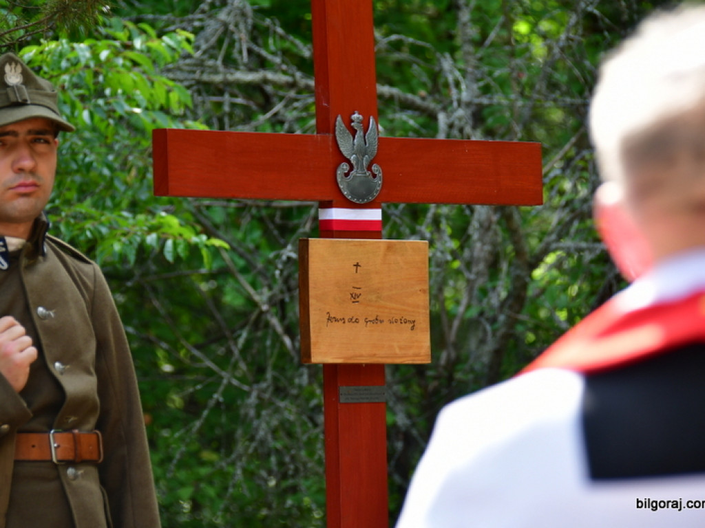 Przeszli śladami partyzantów w drodze krzyżowej (FOTO)