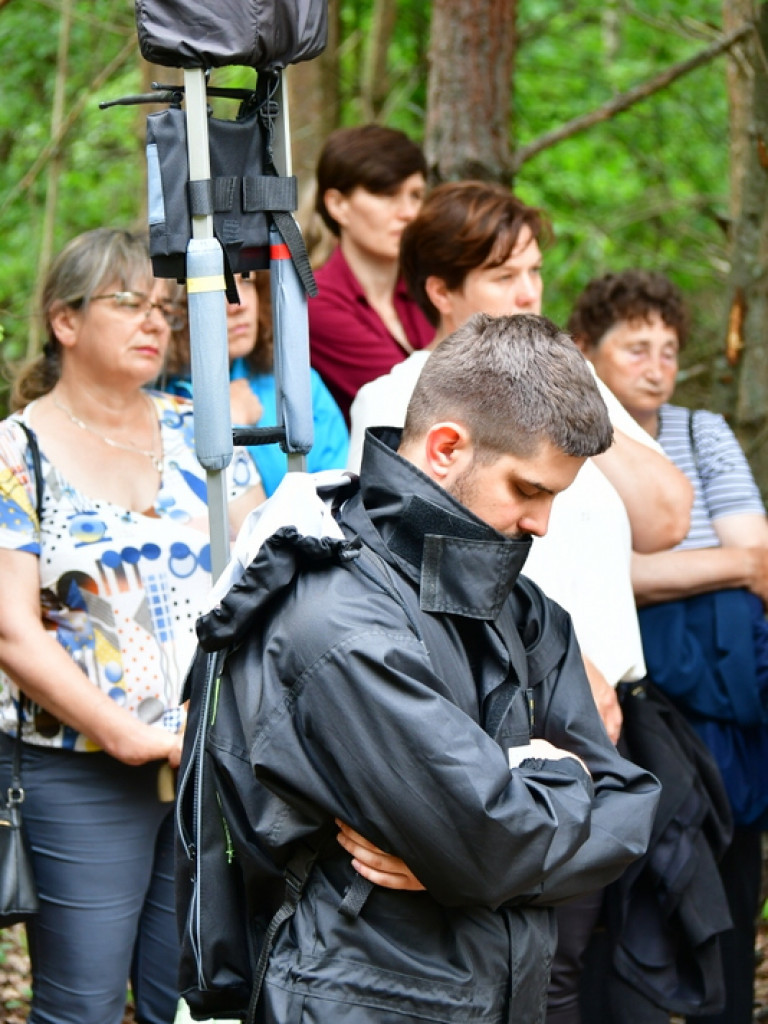 Przeszli śladami partyzantów w drodze krzyżowej (FOTO)