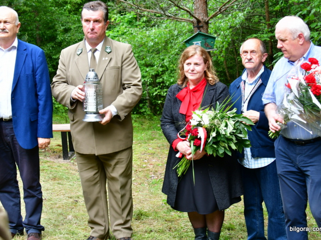 Przeszli śladami partyzantów w drodze krzyżowej (FOTO)
