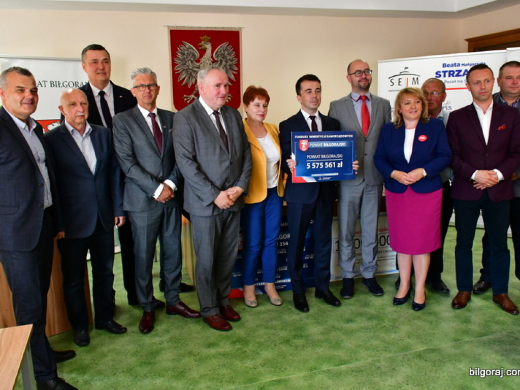23,5 mln zł dla samorządów powiatu biłgorajskiego. To środki w ramach wsparcia z tarczy antykryzysowej 4.0 (FOTO, VIDEO)