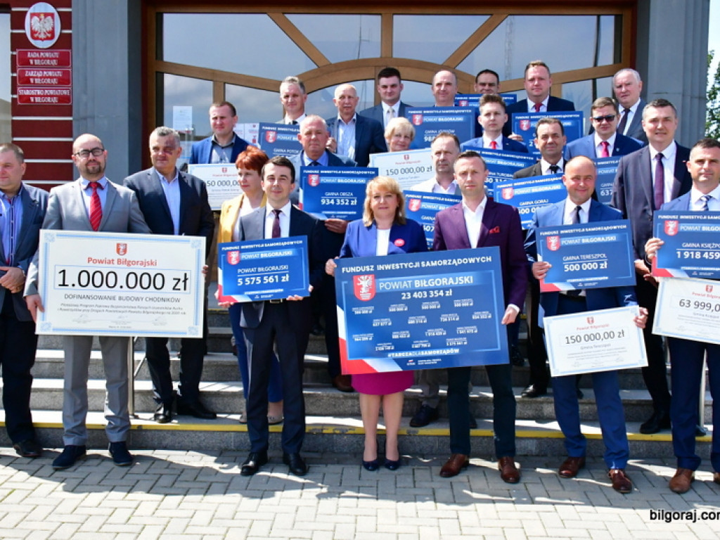 23,5 mln zł dla samorządów powiatu biłgorajskiego. To środki w ramach wsparcia z tarczy antykryzysowej 4.0 (FOTO, VIDEO)