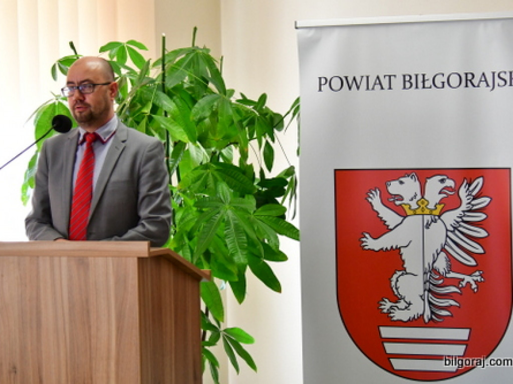 Program chodnikowy, czyli powiatowo - samorządowe inwestycje w bezpieczeństwo pieszych i rowerzystów (FOTO, VIDEO)