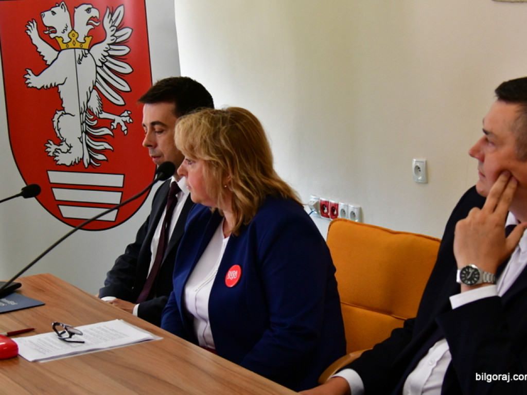 Program chodnikowy, czyli powiatowo - samorządowe inwestycje w bezpieczeństwo pieszych i rowerzystów (FOTO, VIDEO)