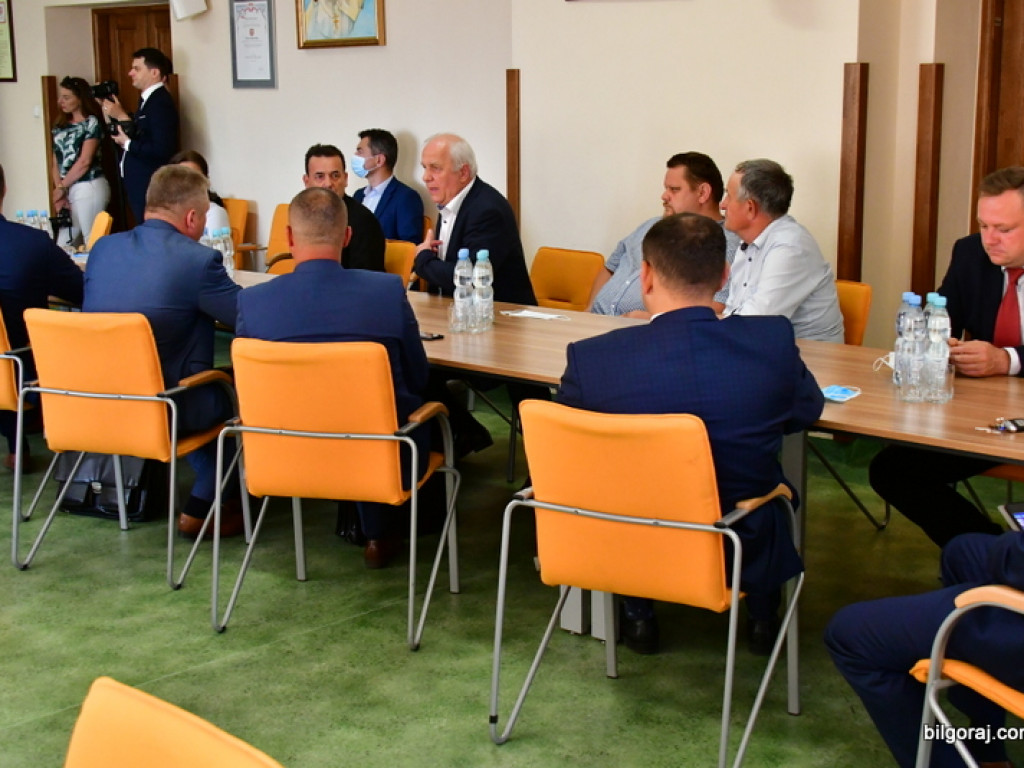 Program chodnikowy, czyli powiatowo - samorządowe inwestycje w bezpieczeństwo pieszych i rowerzystów (FOTO, VIDEO)