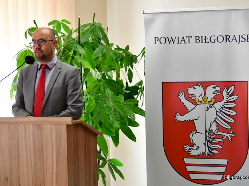 Program chodnikowy, czyli powiatowo - samorządowe inwestycje w bezpieczeństwo pieszych i rowerzystów (FOTO, VIDEO)