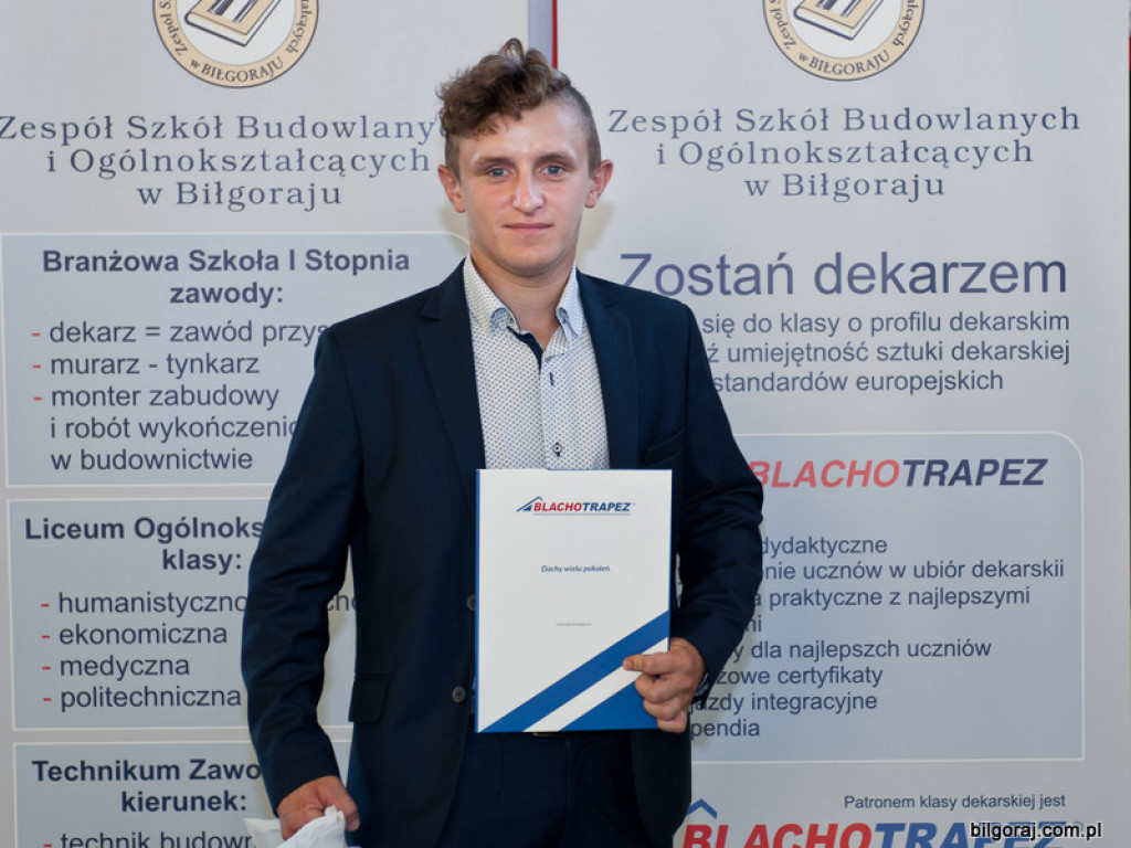 Wyróżnienia dla młodych dekarzy z ZSBiO (FOTO)