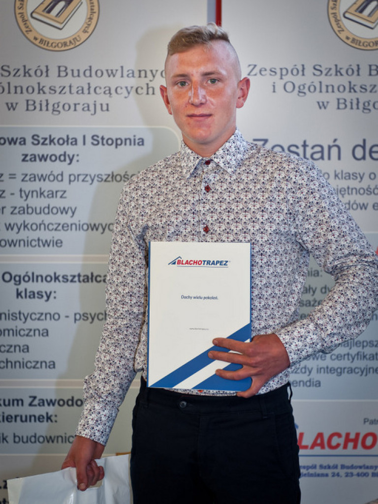 Wyróżnienia dla młodych dekarzy z ZSBiO (FOTO)