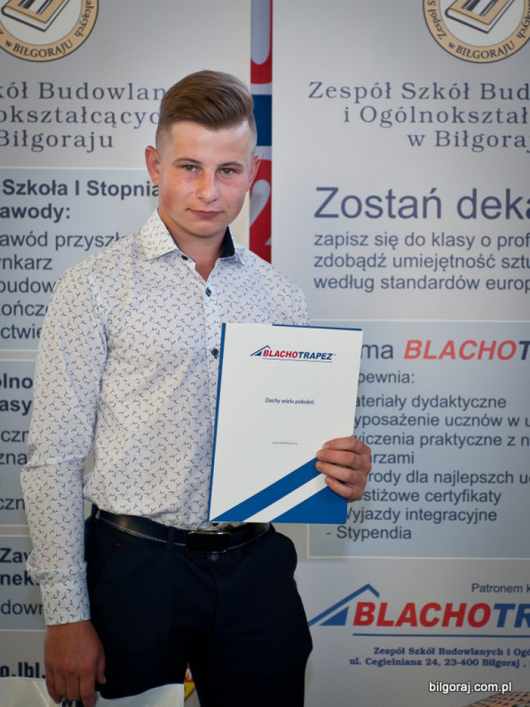 Wyróżnienia dla młodych dekarzy z ZSBiO (FOTO)