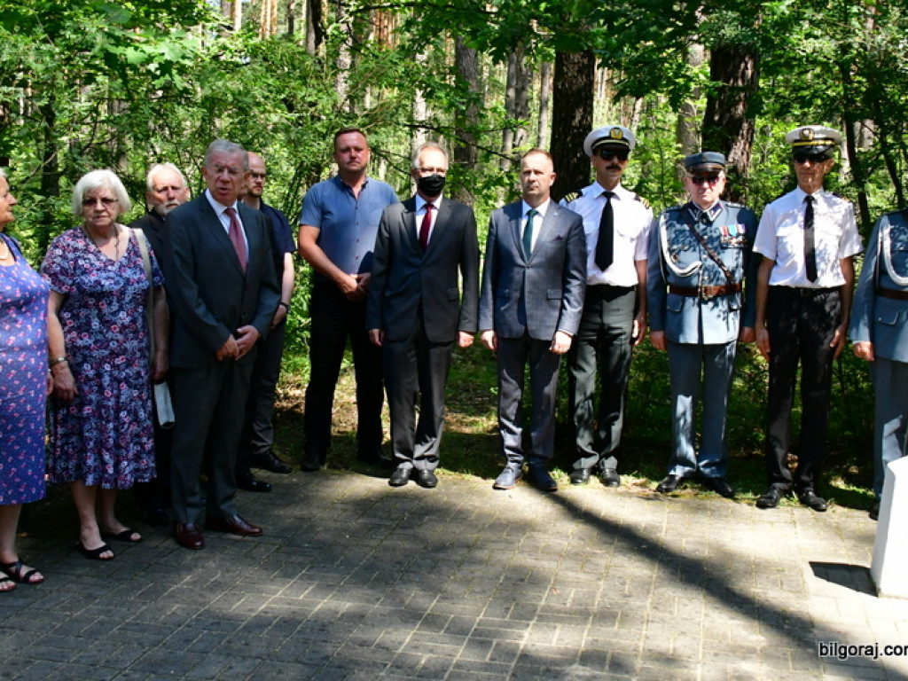Mord partyzantów na Rapach k/Biłgoraja. Mieszkańcy powiatu oddali cześć żołnierzom AK i BCh (FOTO)