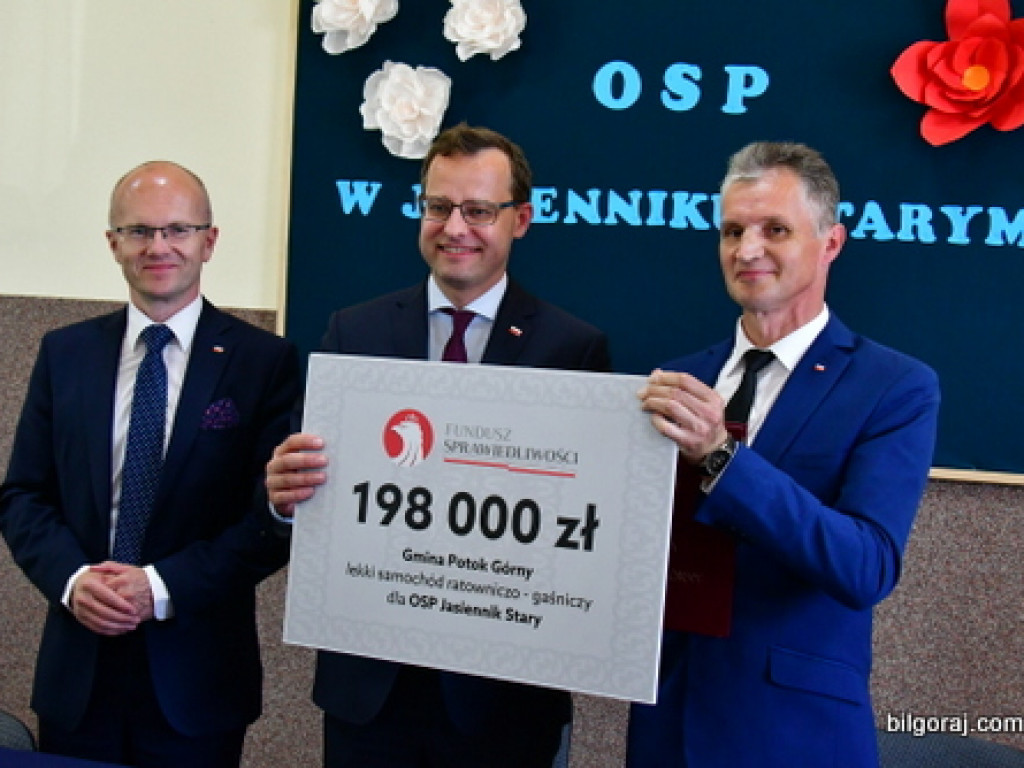 Nowy wóz bojowy dla druhów OSP Jasiennik Stary