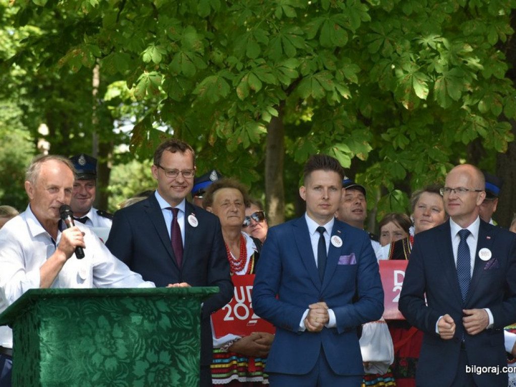 Wiceminister zachęcał, by głosować na Prezydenta Andrzeja Dudę (FOTO)